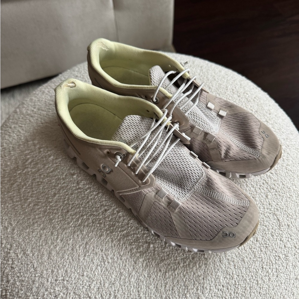 On Running Light Beige Sneakers